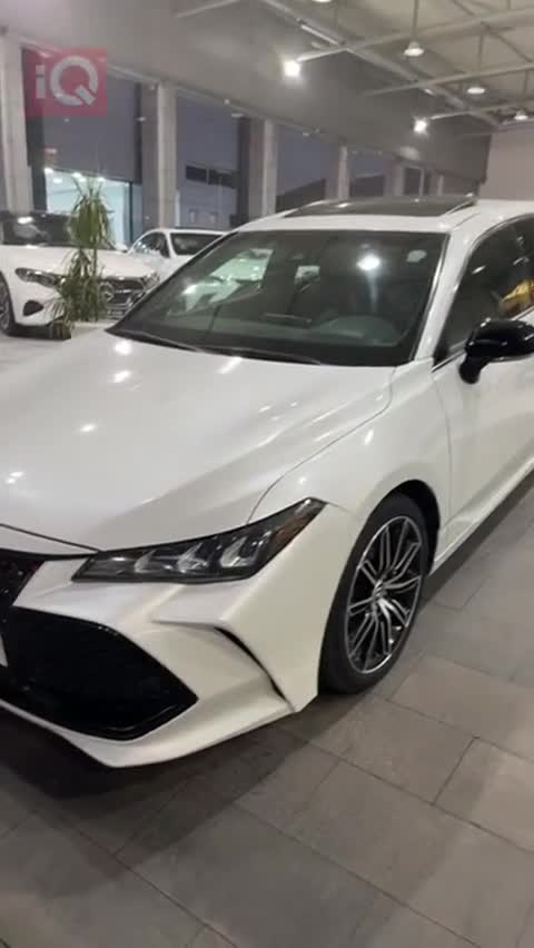 Car Video Thumbnail